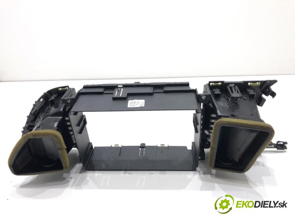 SEAT LEON III liftback 2018 96 kW 1.5 TSI 1495 kratký kúrenia predný 5F1820951 5F1820901D