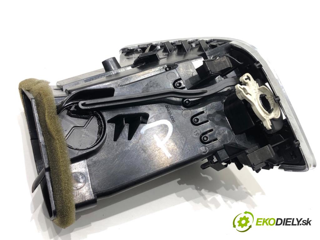 SEAT LEON III liftback 2018 96 kW 1.5 TSI 1495 kratký kúrenia predný 5F1820951 5F1820901D