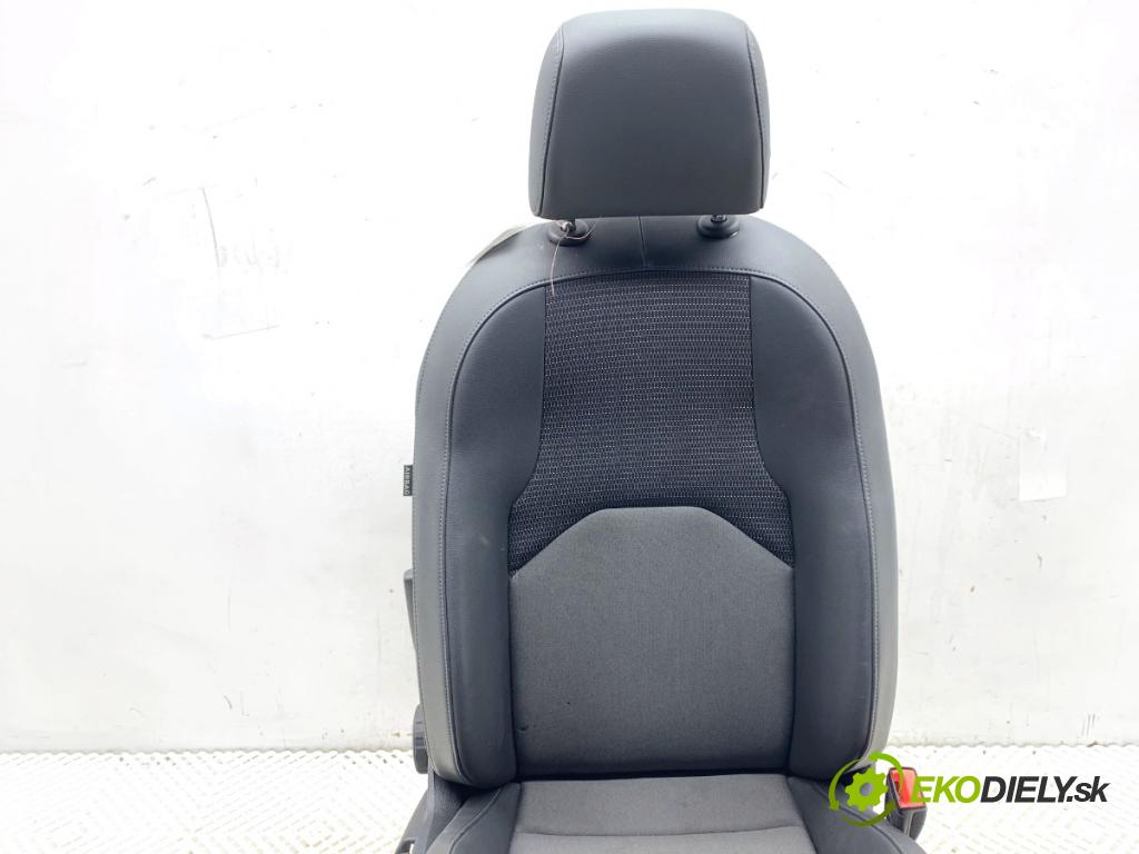 SEAT LEON III liftback 2018 96 kW 1.5 TSI 1495 Sedadlo pravy predný