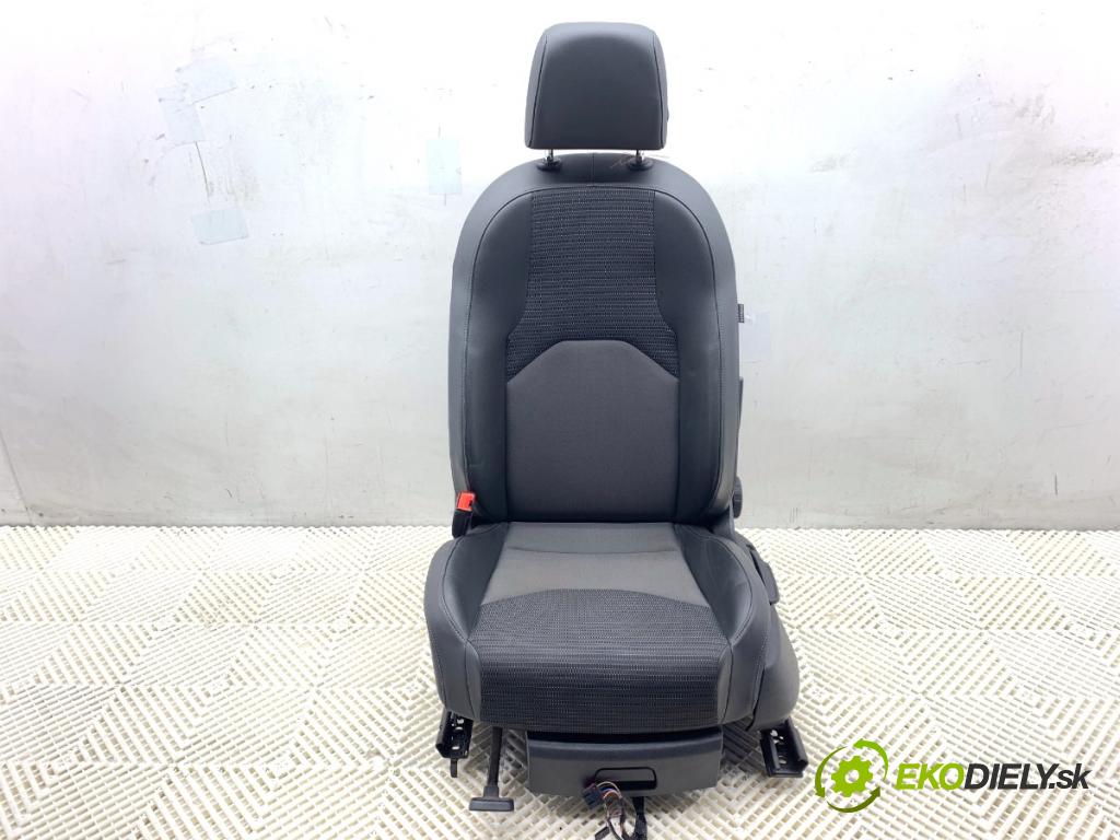SEAT LEON III liftback 2018 96 kW 1.5 TSI 1495 Sedadlo ľavy predný 