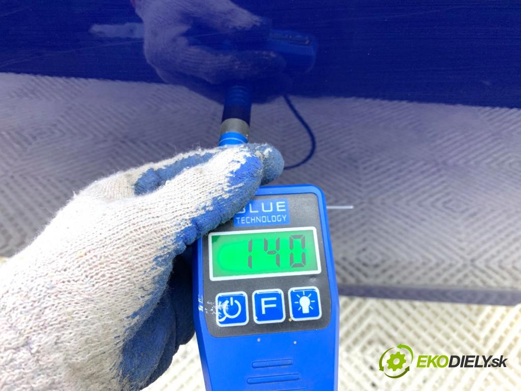 SEAT LEON III liftback 2018 96 kW 1.5 TSI 1495 Dvere pravy zad