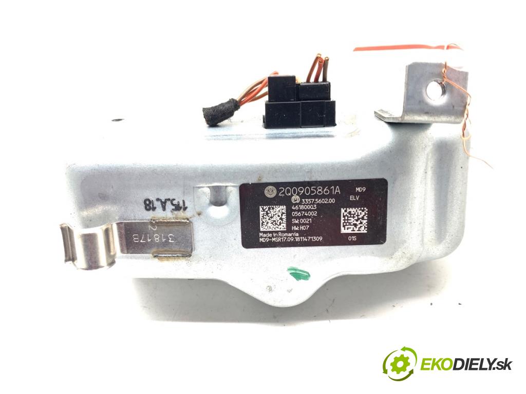 SEAT LEON III liftback 2018 96 kW 1.5 TSI 1495 blokáda volantu 2Q0905861A (Riadenie ostatné)