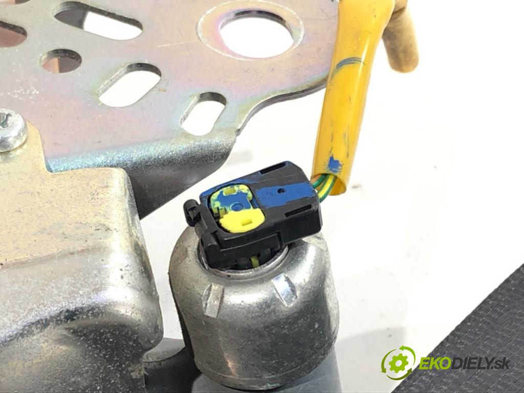 SUZUKI SWIFT III liftback 2009 75 kW 1.5 (RS 415) 1490 držák bezpečnost levý přední část 84940-62J1