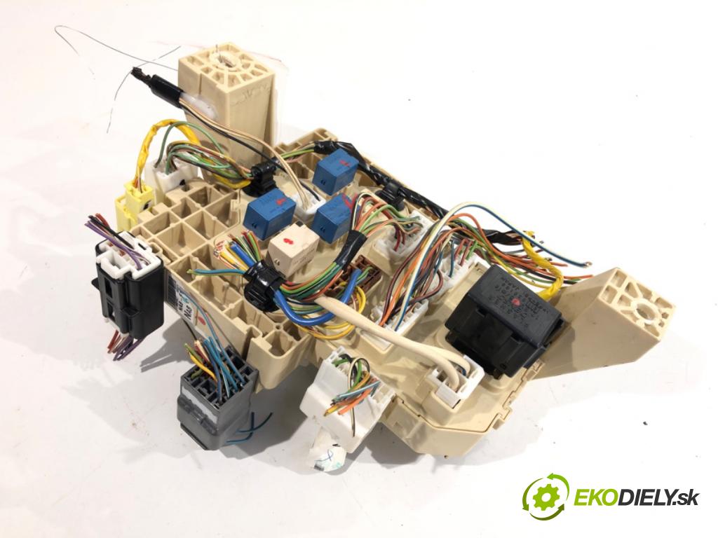 SUZUKI SWIFT III liftback 2009 75 kW 1.5 (RS 415) 1490 Modul BSI 36770-72KB1 (Poistková skrinka)