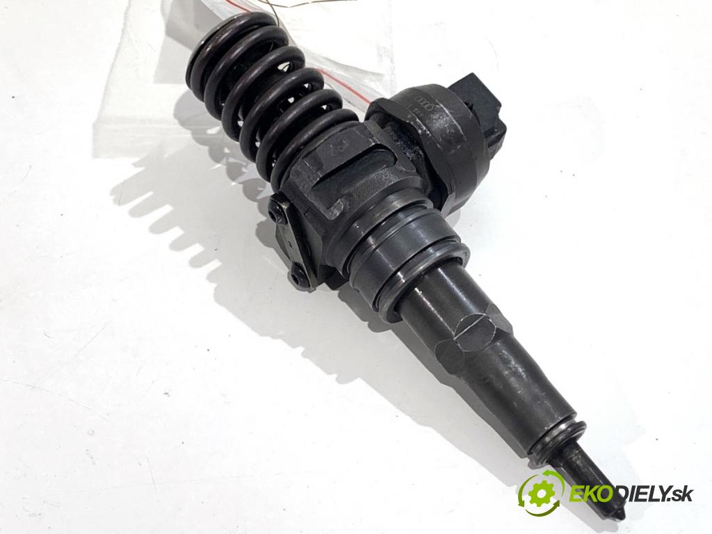 SEAT TOLEDO III nadwozie wielkoprzestrzenne (MPV) 2005 77 kW 1.9 TDI 1896 Vstrekovač 038130073AG (Vstrekovač paliva)