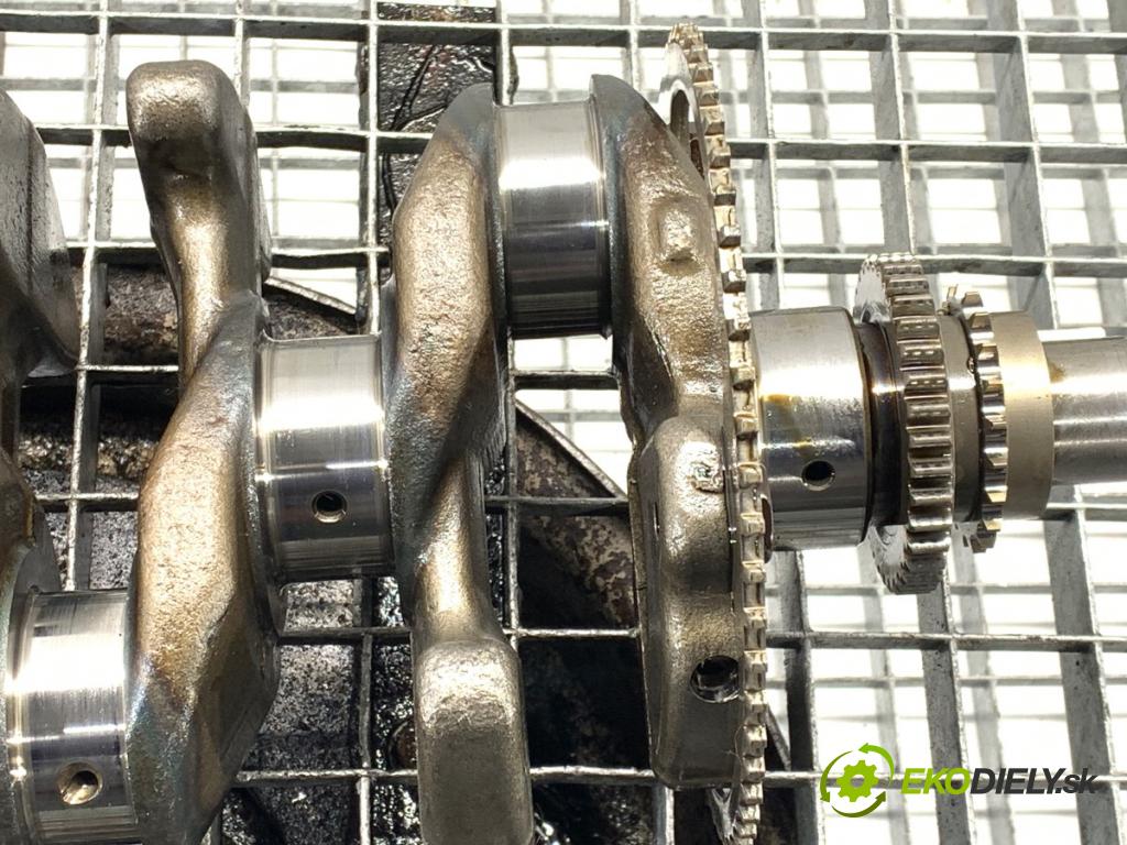 MAZDA 6 GJ sedan 2015 141 kW 2.5 (GJ5FP) 2488 kardaň hřídel KORBOVÝ:  (Blok motoru ostatní)