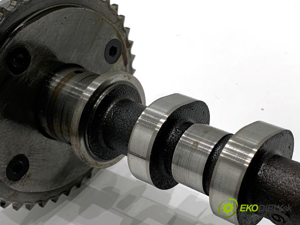 MAZDA 6 GJ sedan 2015 141 kW 2.5 (GJ5FP) 2488 vačka (vačkový hriadeľ) PE01124Y0B (Vačkový hriadeľ)