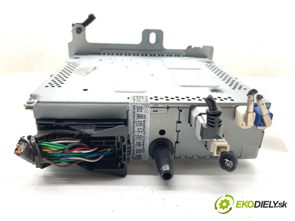 FIAT TIPO Kombi 2017 88 kW 1.4 (356WXF1B) 1368 RADIO mavigace 00520713580 (Audio zařízení)