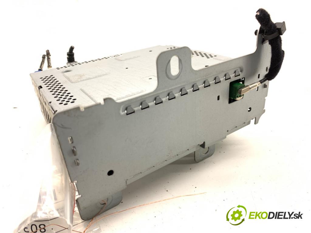 FIAT TIPO Kombi 2017 88 kW 1.4 (356WXF1B) 1368 RADIO mavigace 00520713580 (Audio zařízení)