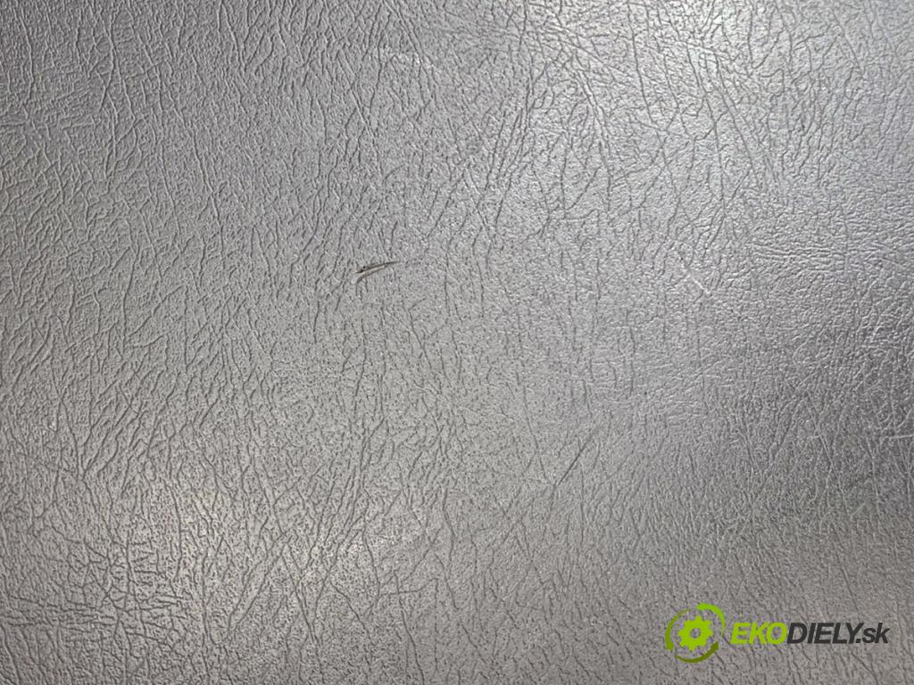 FIAT TIPO Kombi 2017 88 kW 1.4 (356WXF1B) 1368 přihrádka kastlík spolujezdce  (Přihrádka (kastlík))