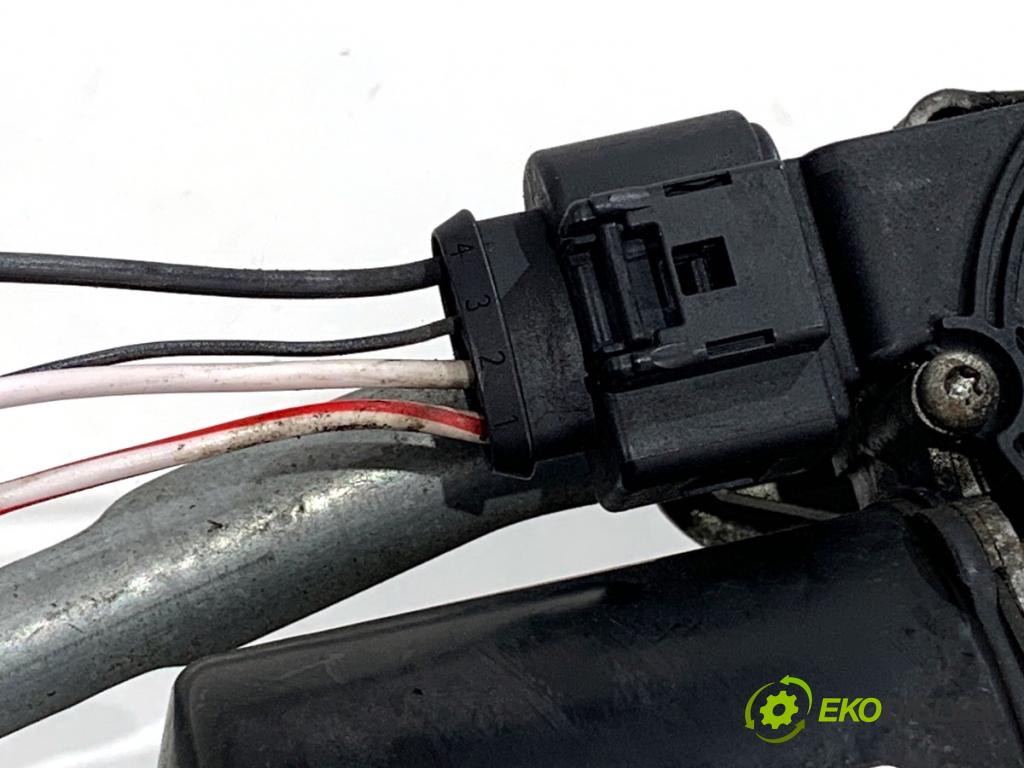 FIAT TIPO Kombi 2017 88 kW 1.4 (356WXF1B) 1368 Mechanizmus stieračov predný 52069330 (Motorček stieračov predný)