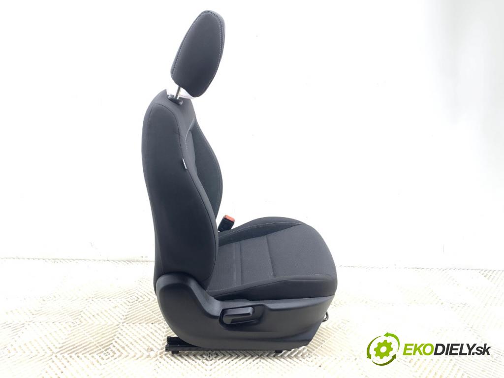 FIAT TIPO Kombi 2017 88 kW 1.4 (356WXF1B) 1368 Sedadlo pravy predný