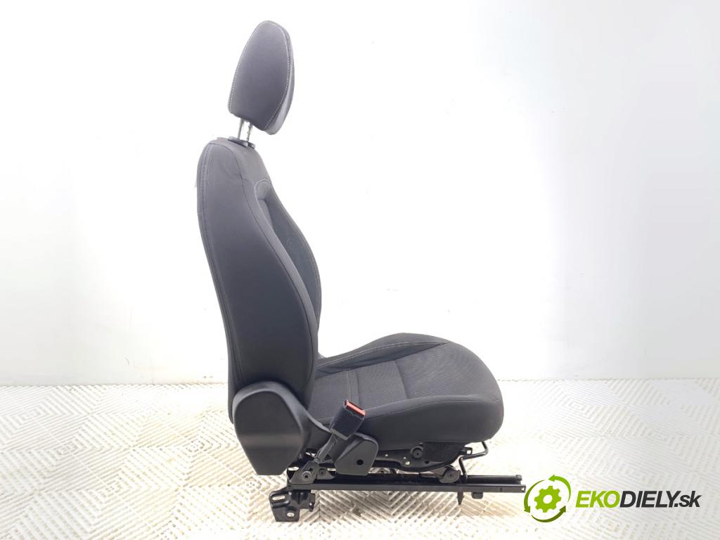FIAT TIPO Kombi 2017 88 kW 1.4 (356WXF1B) 1368 Sedadlo ľavy predný