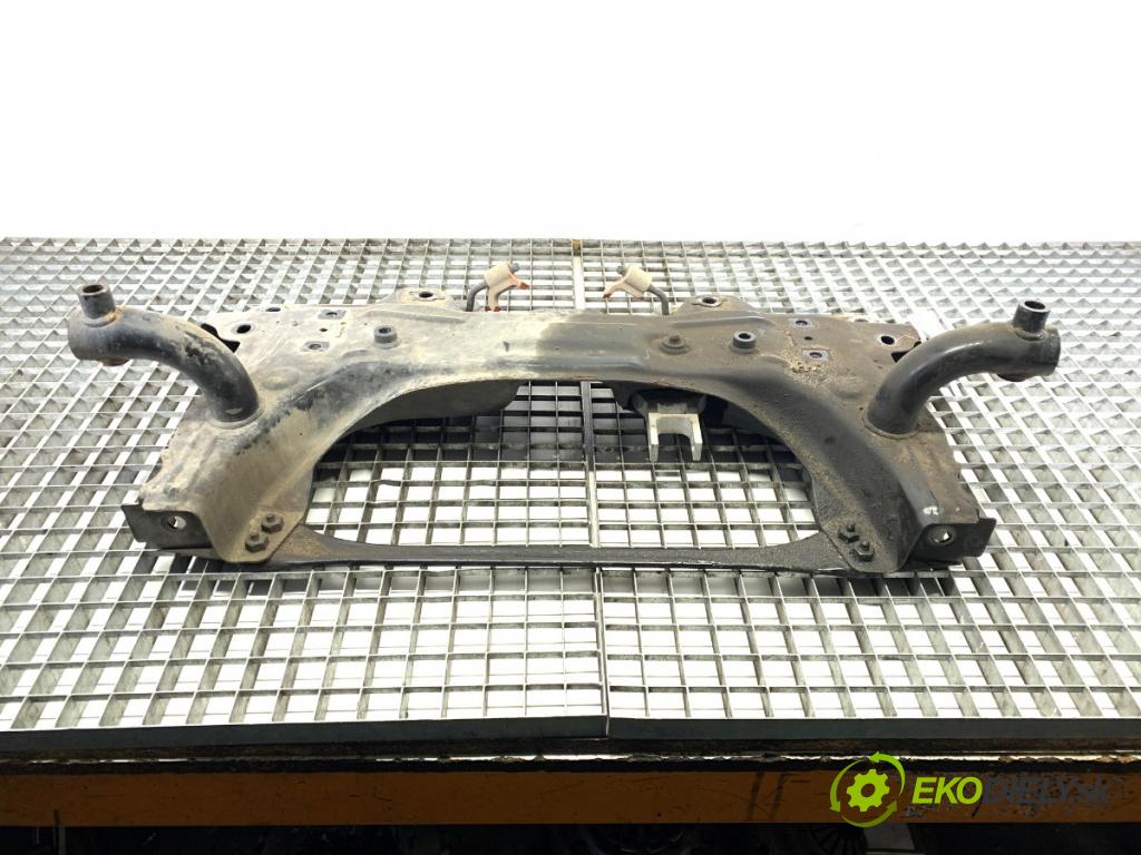 FIAT TIPO Kombi 2017 88 kW 1.4 (356WXF1B) 1368 výztuha pod motor  (Přední výztuha)