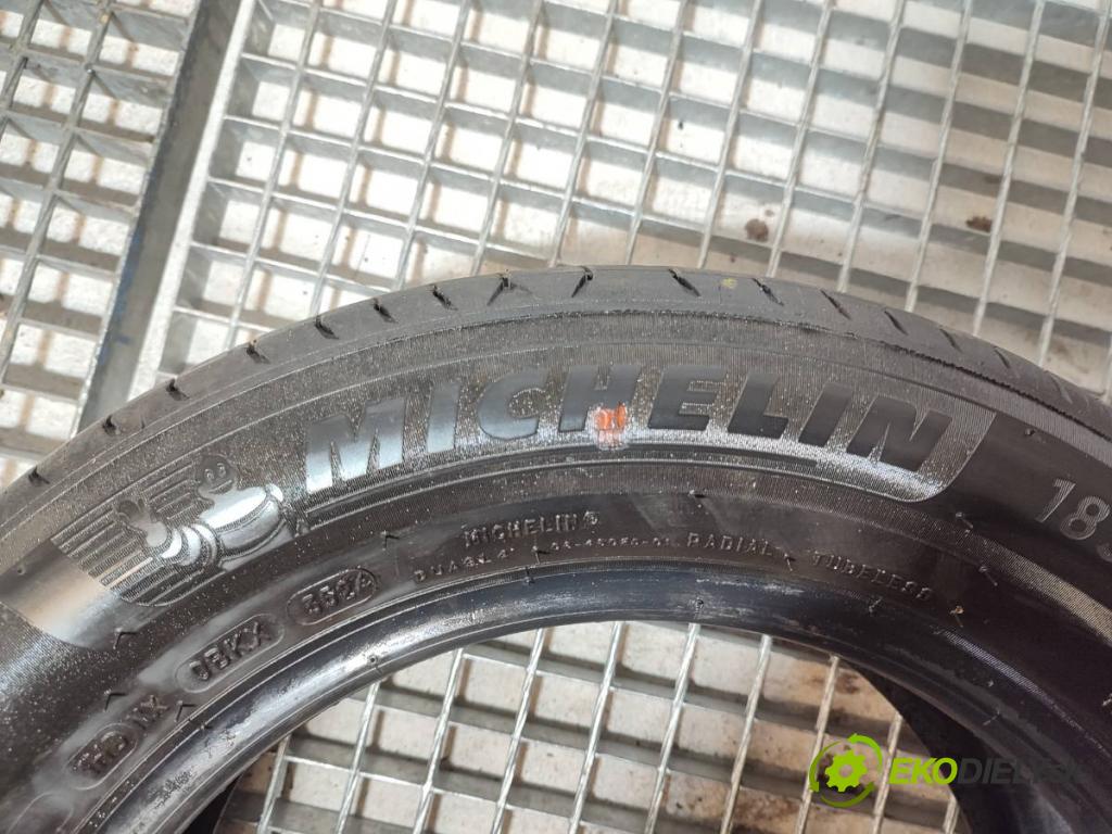 --- --- PNEUMATIKY: 2X 185/65 15" MICHELIN