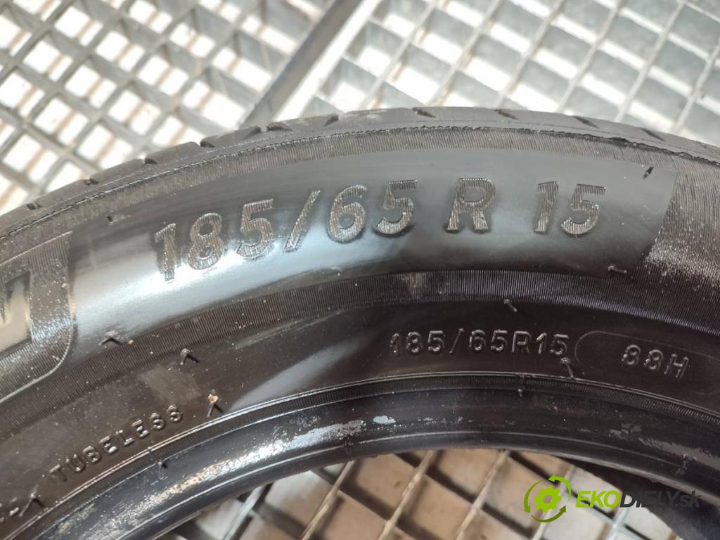 --- --- PNEUMATIKY: 2X 185/65 15" MICHELIN