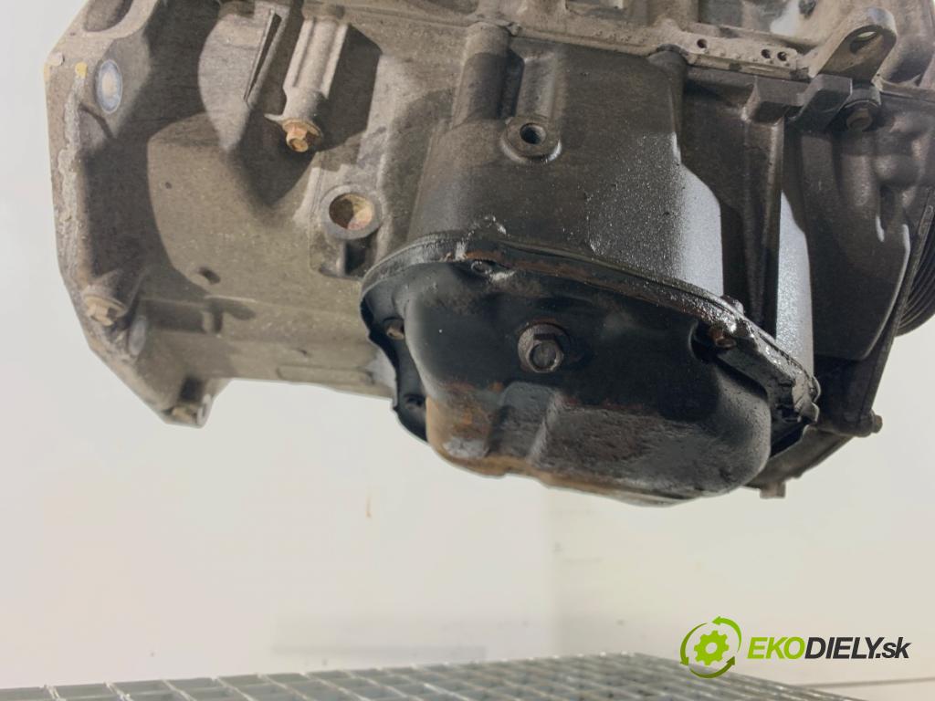 NISSAN JUKE F15 SUV 2012 86 kW 1.6 1598 Motor HR16 (Motor)