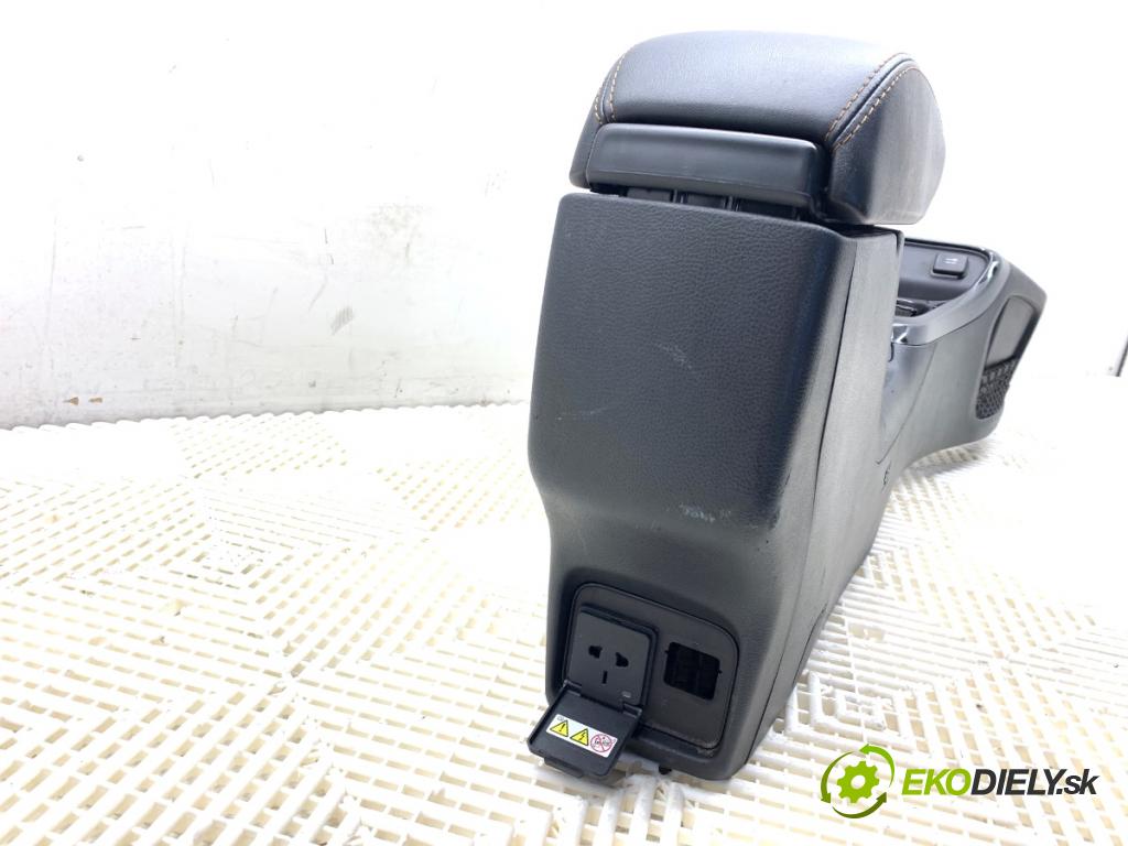 JEEP COMPASS MP SUV 2019 103 kW 1.4 MultiAir 1368 Tunel středový  (Středový tunel)