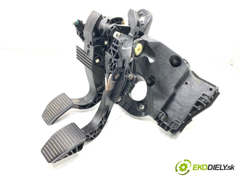 JEEP COMPASS MP SUV 2019 103 kW 1.4 MultiAir 1368 PEDÁL: 00520683380 (Potenciometer plynového pedálu)