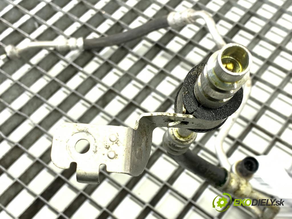 JEEP COMPASS MP SUV 2019 103 kW 1.4 MultiAir 1368 rúrka klimatizace P68302431AD (Trubka klimatizace)