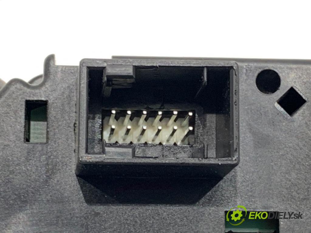 JEEP COMPASS MP SUV 2019 103 kW 1.4 MultiAir 1368 Prepínač kombinovaný 6UE08LXHAA (Prepínacie páčky pod volantom)