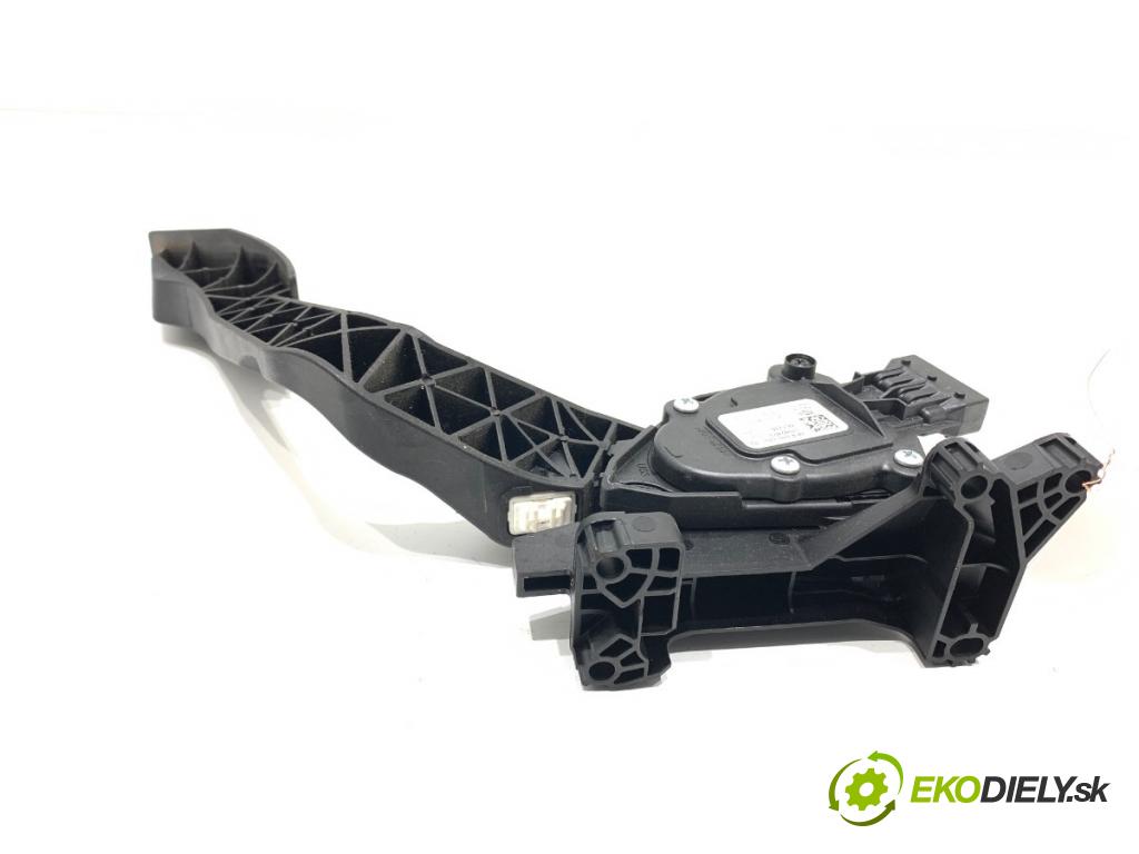 JEEP COMPASS MP SUV 2019 103 kW 1.4 MultiAir 1368 Potenciometer plynu 51942423 (Potenciometer plynového pedálu)