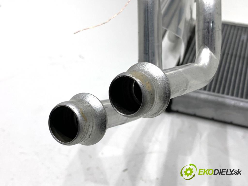 JEEP COMPASS MP SUV 2019 103 kW 1.4 MultiAir 1368 Výhrevné teleso, radiátor kúrenia  (Radiátor kúrenia)