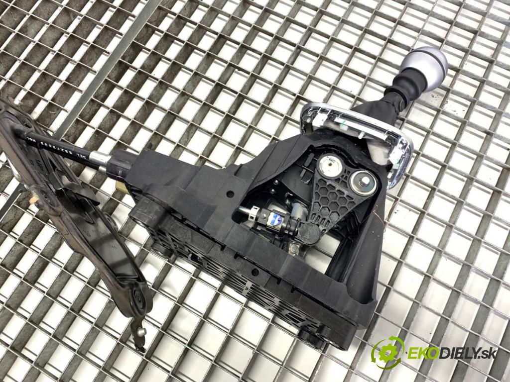 JEEP COMPASS MP SUV 2019 103 kW 1.4 MultiAir 1368 Kulisa  (Rýchlostná páka (kulisa))