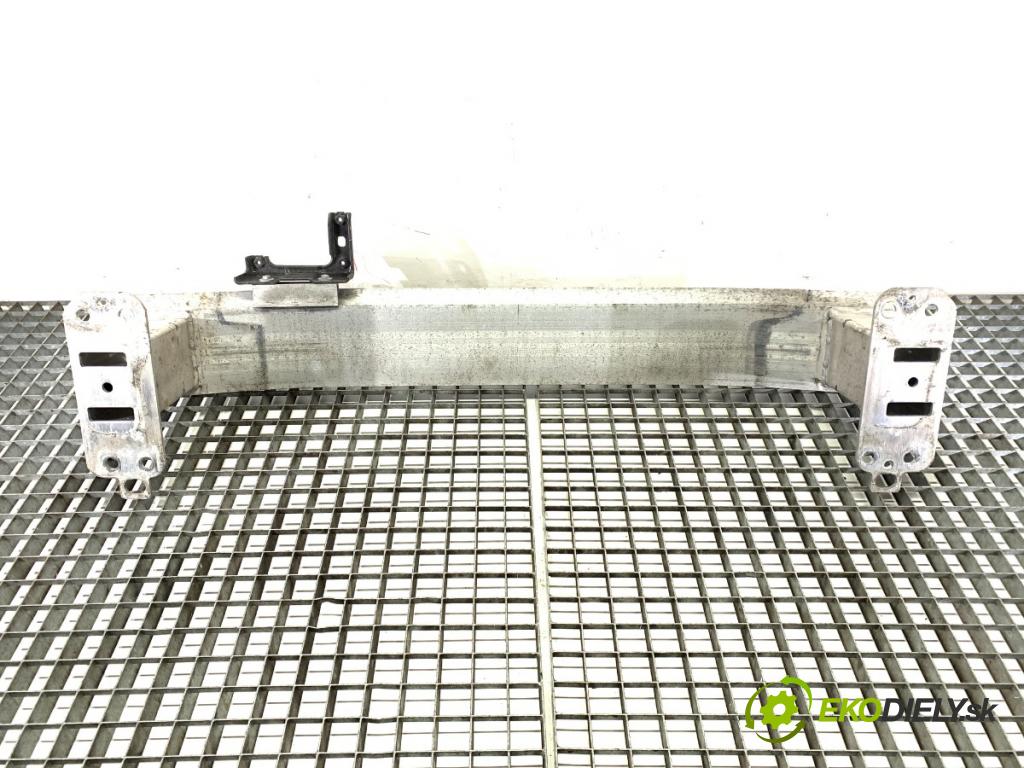 JEEP COMPASS MP SUV 2019 103 kW 1.4 MultiAir 1368 výztuha nárazníka přední část  (Přední výztuha)