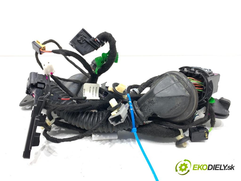 JEEP COMPASS MP SUV 2019 103 kW 1.4 MultiAir 1368 Káblovačka Dvere predný ľavy P68409184AC