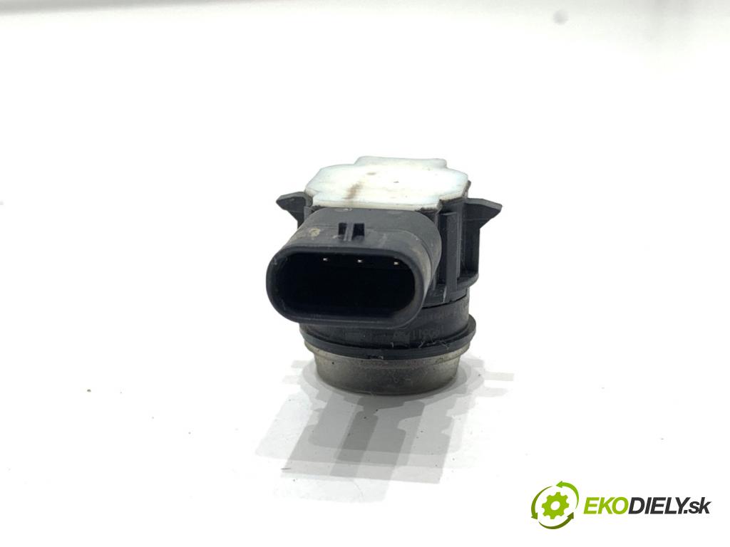 JEEP COMPASS MP SUV 2019 103 kW 1.4 MultiAir 1368 snímač PDC 5UT05KXJAA 0263043129