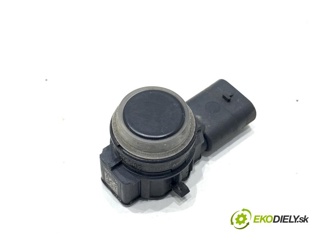JEEP COMPASS MP SUV 2019 103 kW 1.4 MultiAir 1368 snímač PDC 5UT05RXFAA 0263043255