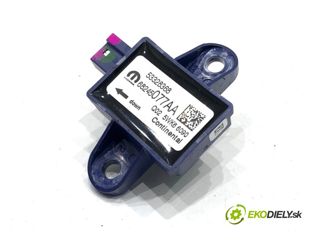 JEEP COMPASS MP SUV 2019 103 kW 1.4 MultiAir 1368 Snímač nárazu 68245077AA (Snímač nárazu)