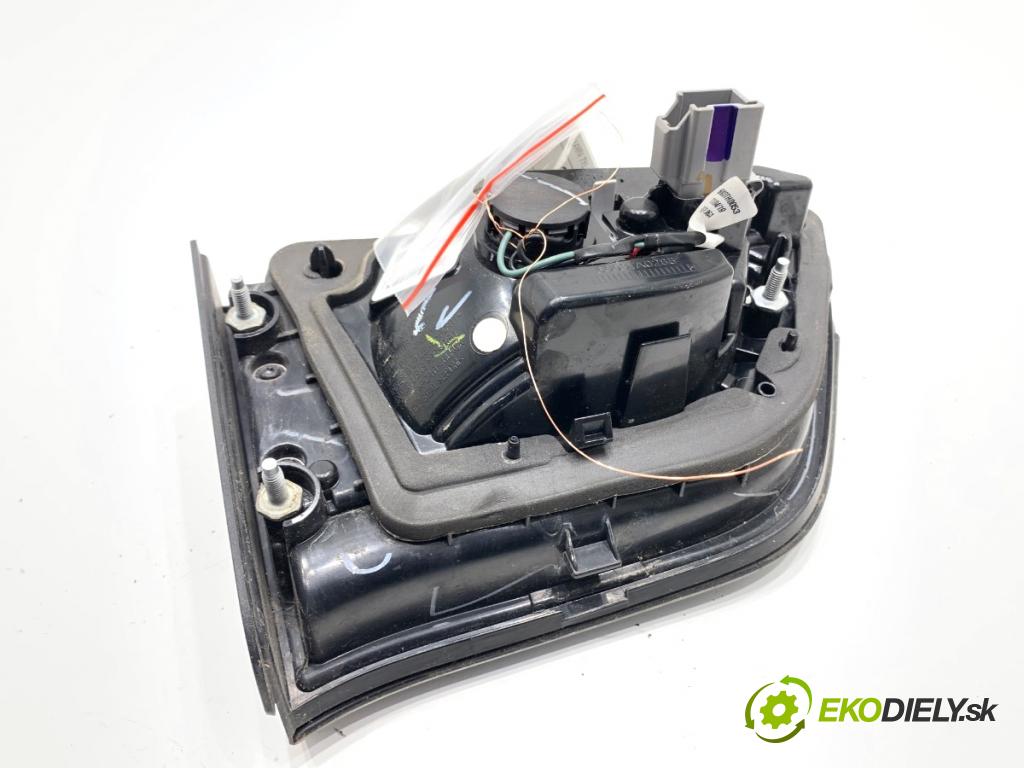 JEEP COMPASS MP SUV 2019 103 kW 1.4 MultiAir 1368 Svetlo zad pravá vnútorná P55112684AB (Kľučka dverí ostatné)