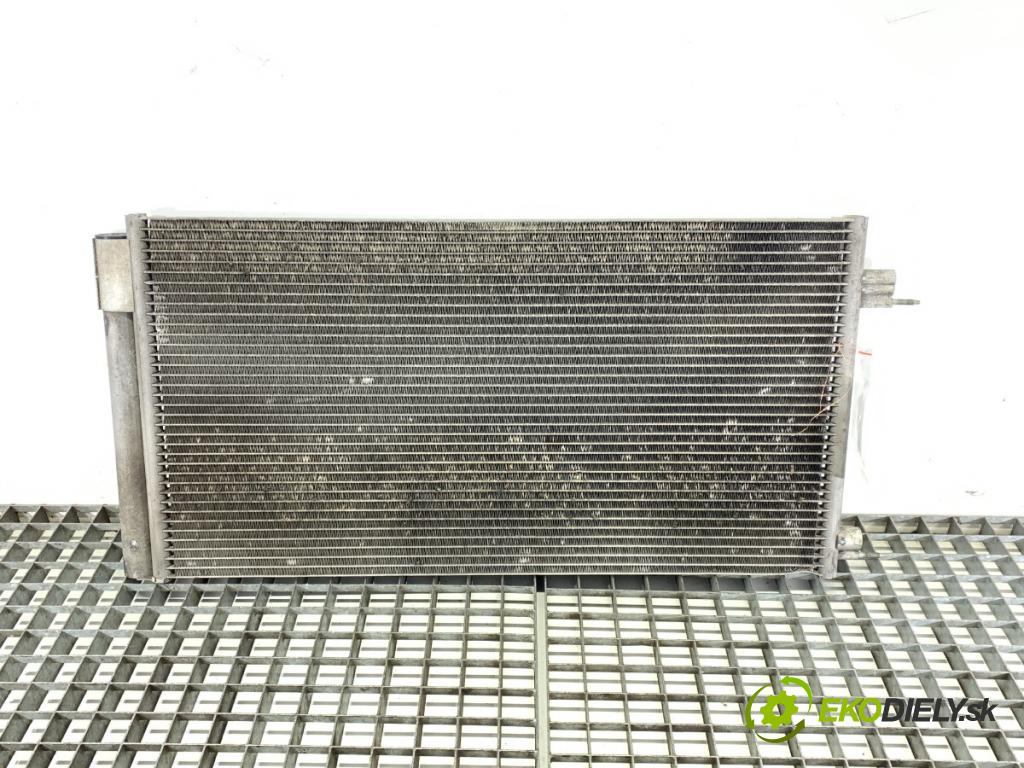 JEEP COMPASS MP SUV 2019 103 kW 1.4 MultiAir 1368 Chladič klimatizácie 68273024AA (Chladič klimatizácie)