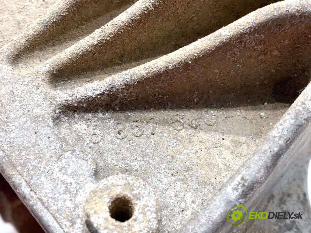 BMW F30 sedan 2016 180 kW 328 i xDrive 1997 Držiak Motor pravá 6857560 (Držiak motora)