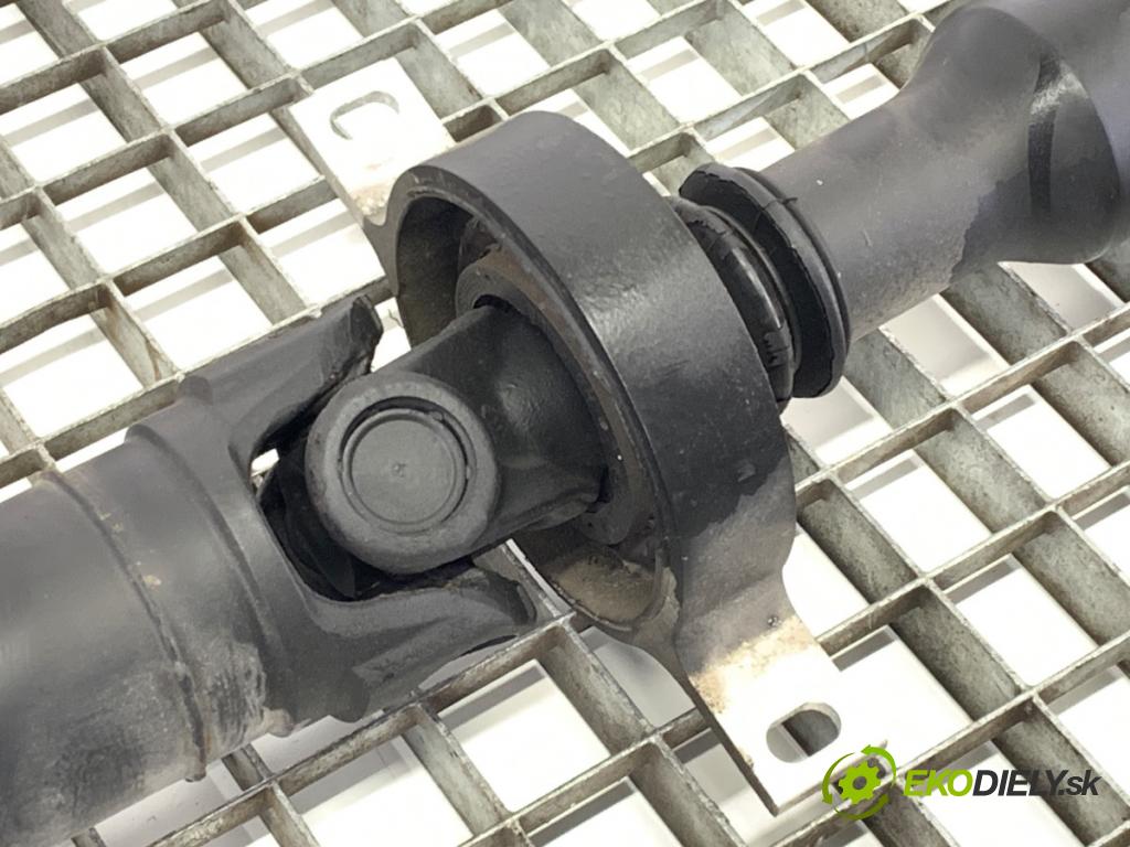 BMW F30 sedan 2016 180 kW 328 i xDrive 1997 Kardaň, hriadeľ hnací zad 8642909 (Kardaňový hriadeľ)