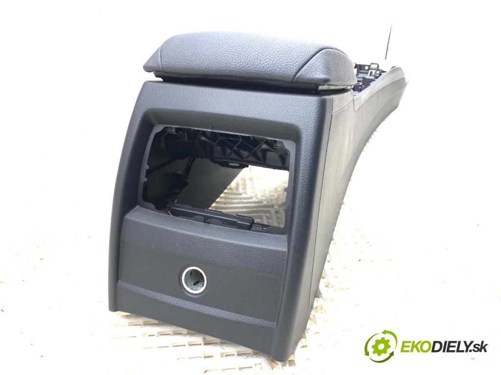 BMW F30 sedan 2016 180 kW 328 i xDrive 1997 Tunel středový 9207357 3689846 (Středový tunel)