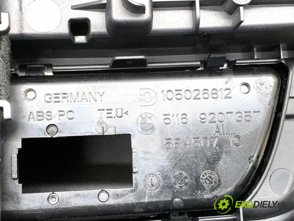 BMW F30 sedan 2016 180 kW 328 i xDrive 1997 Tunel středový 9207357 3689846 (Středový tunel)