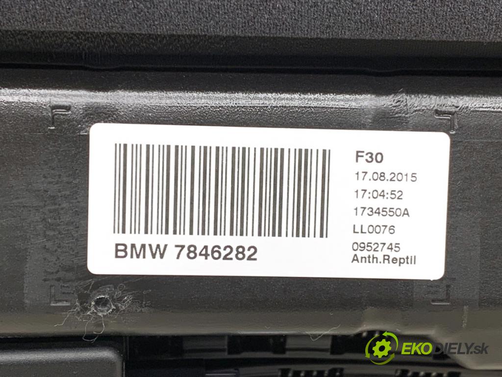 BMW F30 sedan 2016 180 kW 328 i xDrive 1997 střešní okno 7846282 (Sklo karoserie)