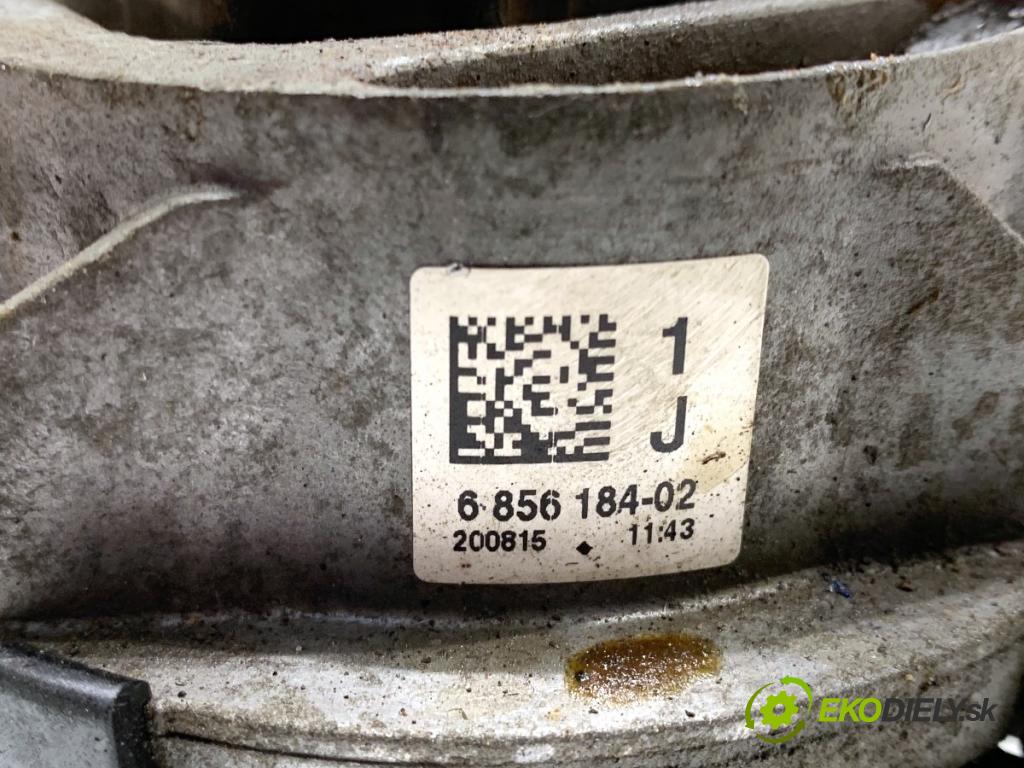 BMW F30 sedan 2016 180 kW 328 i xDrive 1997 AirBag Motor pravy 6856184