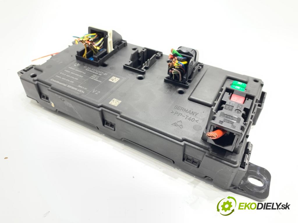 BMW F30 sedan 2016 180 kW 328 i xDrive 1997 Modul komfortu 9374507 (Modul komfortu)