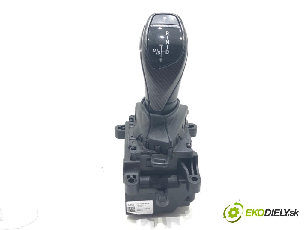 BMW F30 sedan 2016 180 kW 328 i xDrive 1997 Kulisa 9296898 (Rýchlostná páka (kulisa))