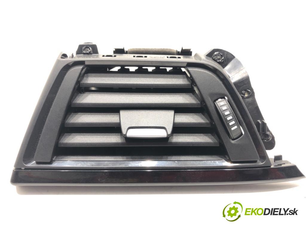 BMW F30 sedan 2016 180 kW 328 i xDrive 1997 Mriežky kúrenia ľavy predný 9218549