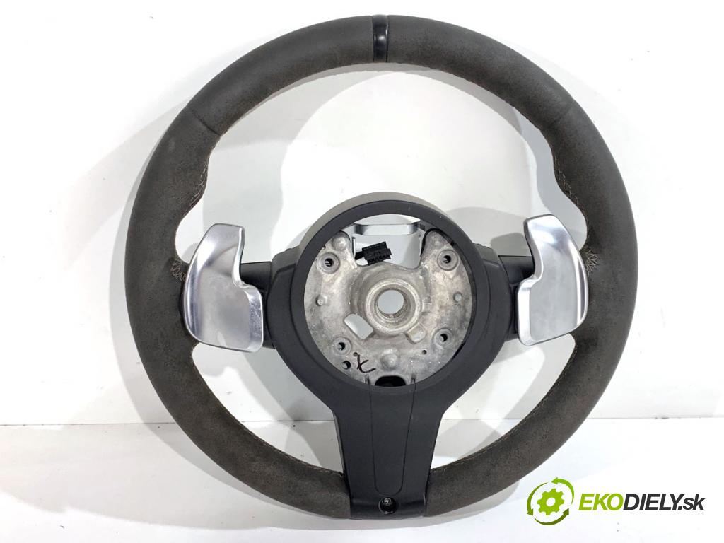 BMW F30 sedan 2016 180 kW 328 i xDrive 1997 Volant 7845602 (Volant)