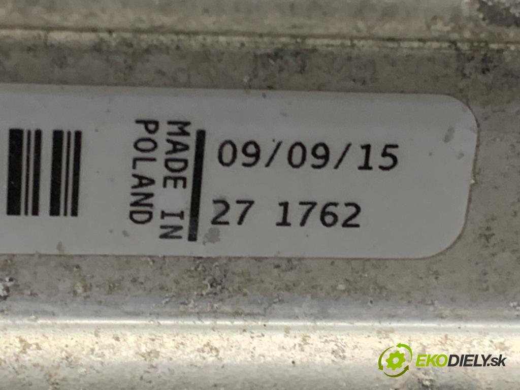 BMW F30 sedan 2016 180 kW 328 i xDrive 1997 intercooler 7618809 (Intercooler (chladič stlačeného vzduchu))