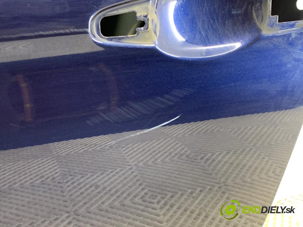 BMW F30 sedan 2016 180 kW 328 i xDrive 1997 dveře levý přední část