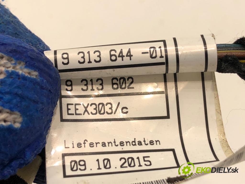 BMW F30 sedan 2016 180 kW 328 i xDrive 1997 káblovačka dveře přední část pravý 9313602