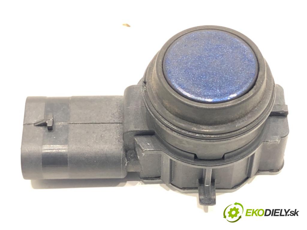 BMW F30 sedan 2016 180 kW 328 i xDrive 1997 Snímač PDC 9353663