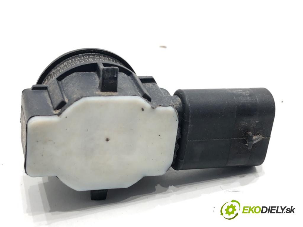 BMW F30 sedan 2016 180 kW 328 i xDrive 1997 Snímač PDC 9353663